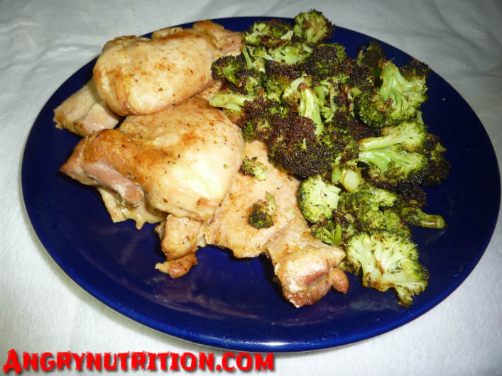 Baked chicken thighs and broccoli